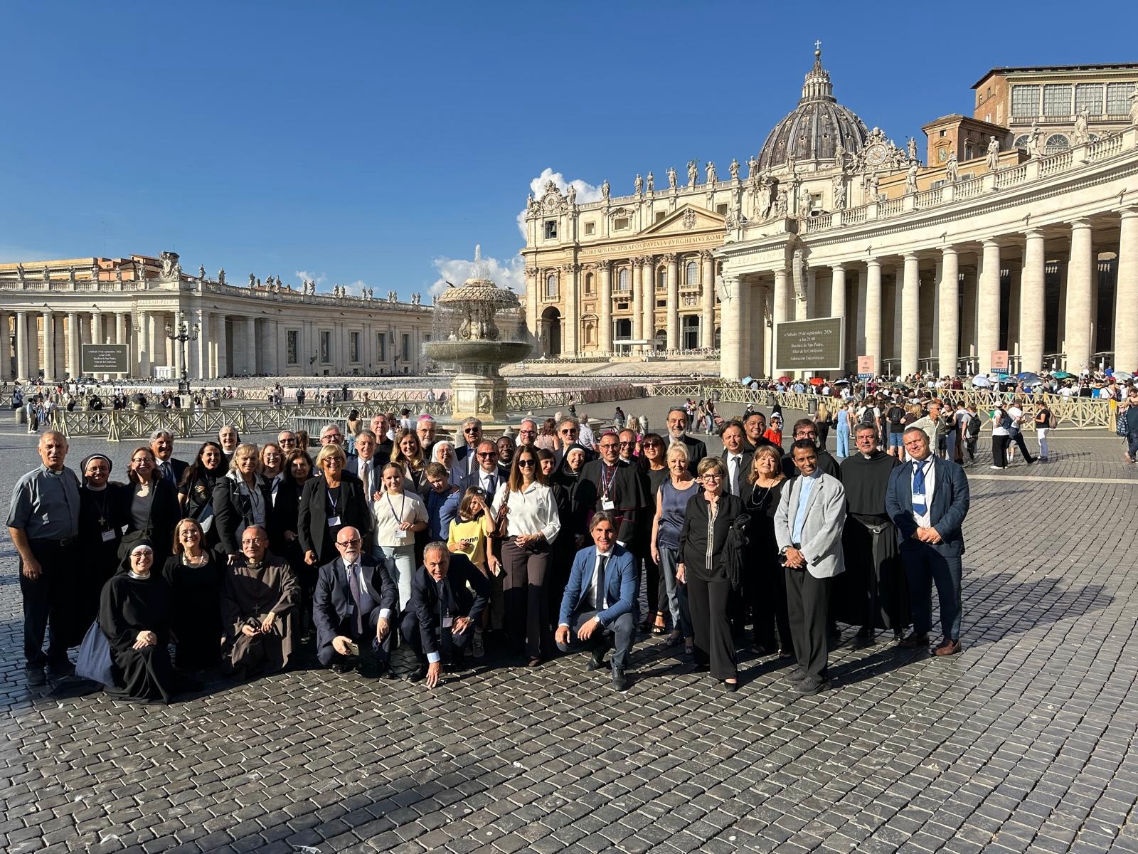 Il gruppo dopo l'udienza