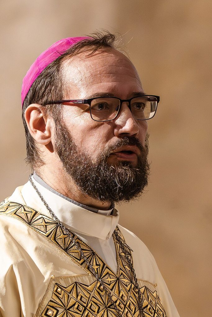 Ritratto di monsignor Christian Carlassare, vescovo di Bentiu